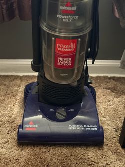 Bissell power force bag less - Never looses suction Vaccuum