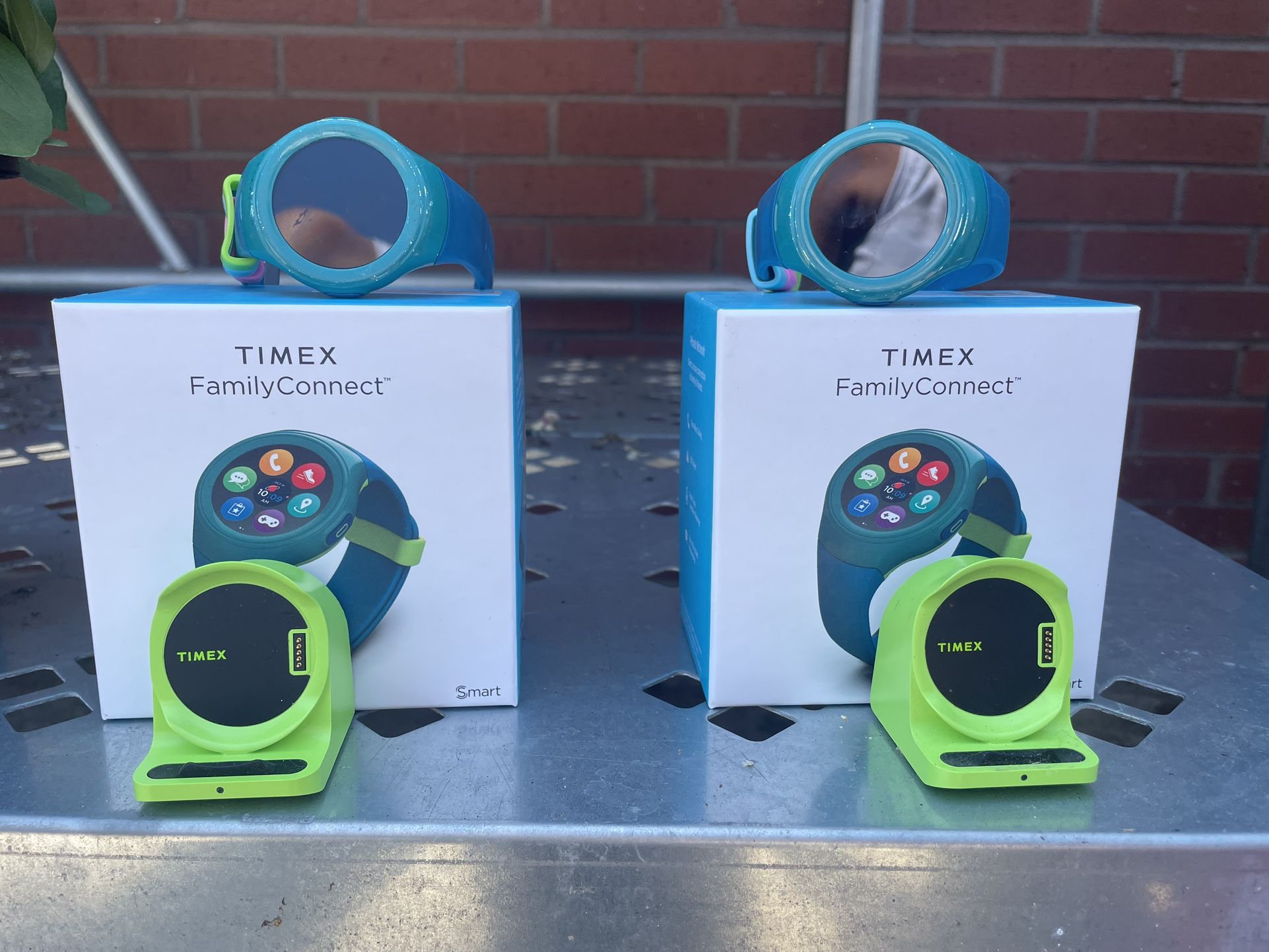 Timex Watches Timex Family Connect T Mobile Timex Family Connect T