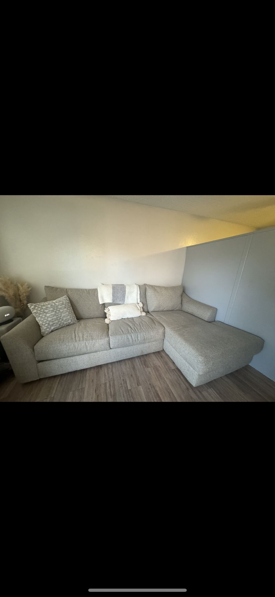 Sectional Sofa