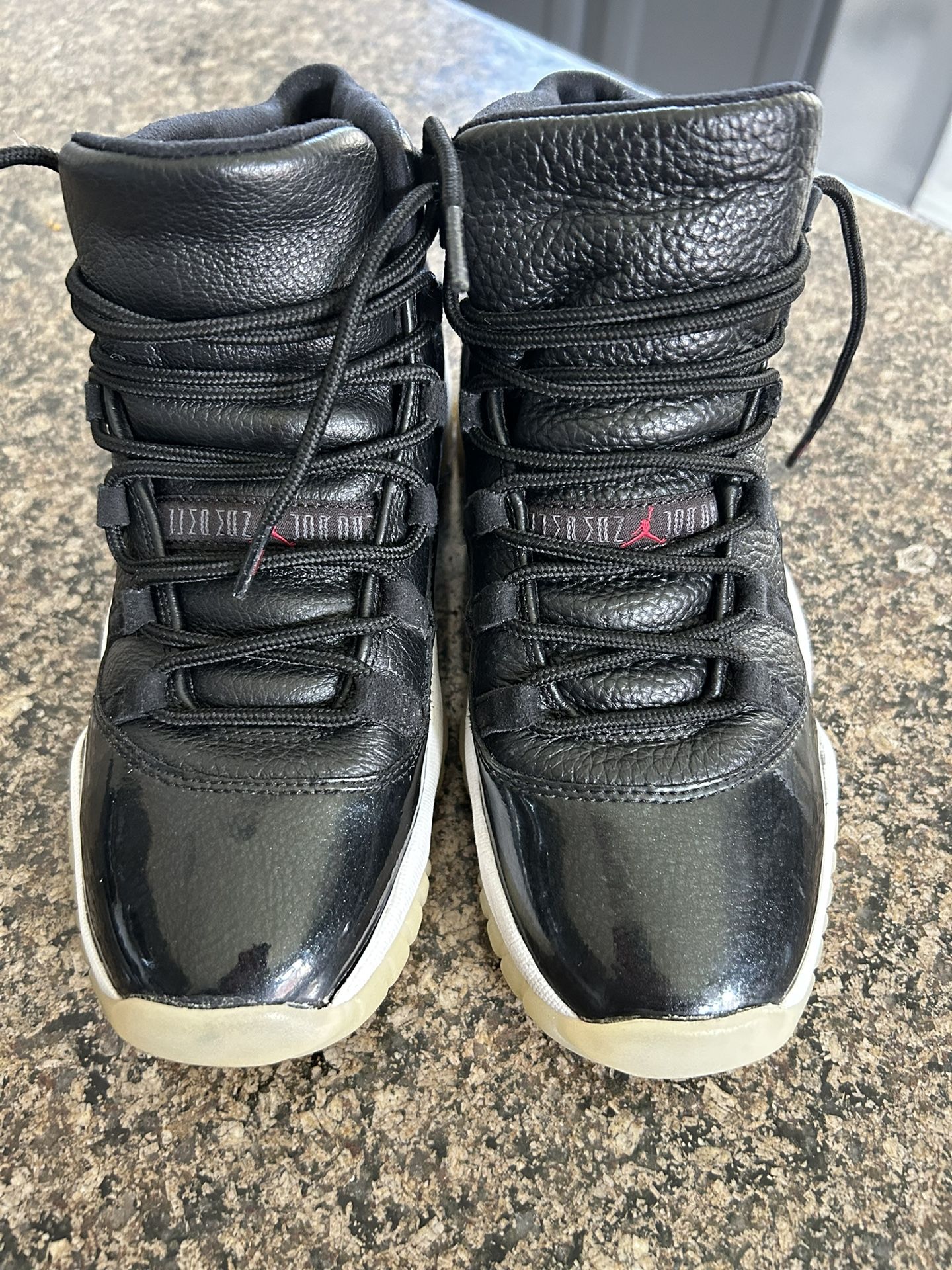 Nike Black Leather Air Jordan 11 High Top GS 6.5Y - 378-002