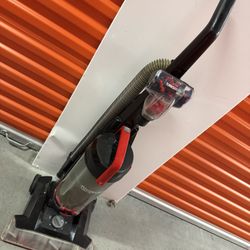 Bissel vacuum cleaner