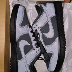 Women's Nike Dunk Low