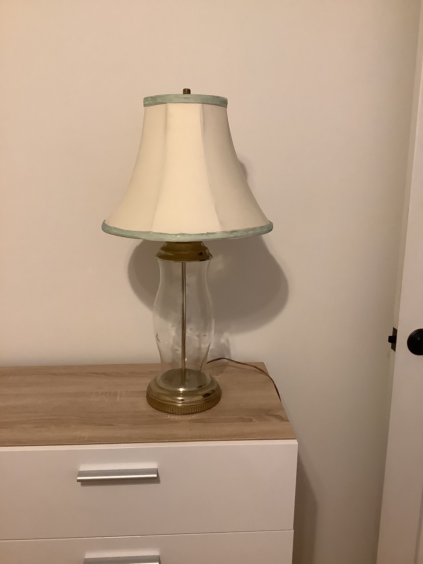 Vintage Princess House Crystal Etched Glass Lamp With Gold Trim And Shade