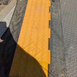 Title:
Yellow Jacket Cable Ramps – 5 Channel – Heavy Duty – 20 Available