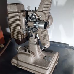 Revere Model 85 - 8mm Projector,  All Original,  Still Works