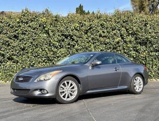 2011 INFINITI G37