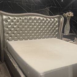 Beautiful Head Board and Frame Free