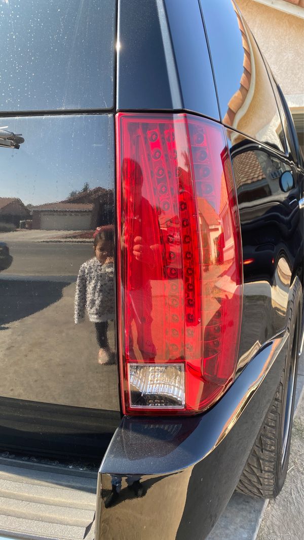 2007 2012 Cadillac Escalade Tail Light Original For Sale