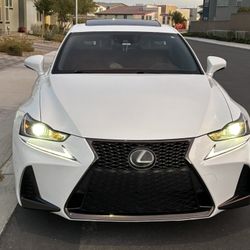 2018 Lexus IS 300