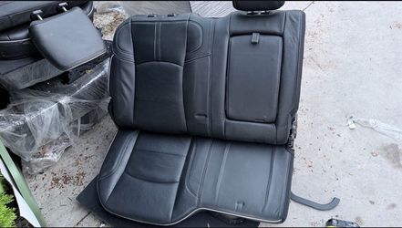 Rear seats Ram3500