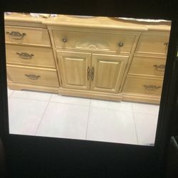 Triple Dresser With 2 Side End Tables By Bernhardt 