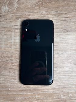 iPhone XR - Unlocked - 64GB