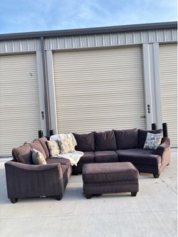 Dark Gray U Shape W/Ottoman