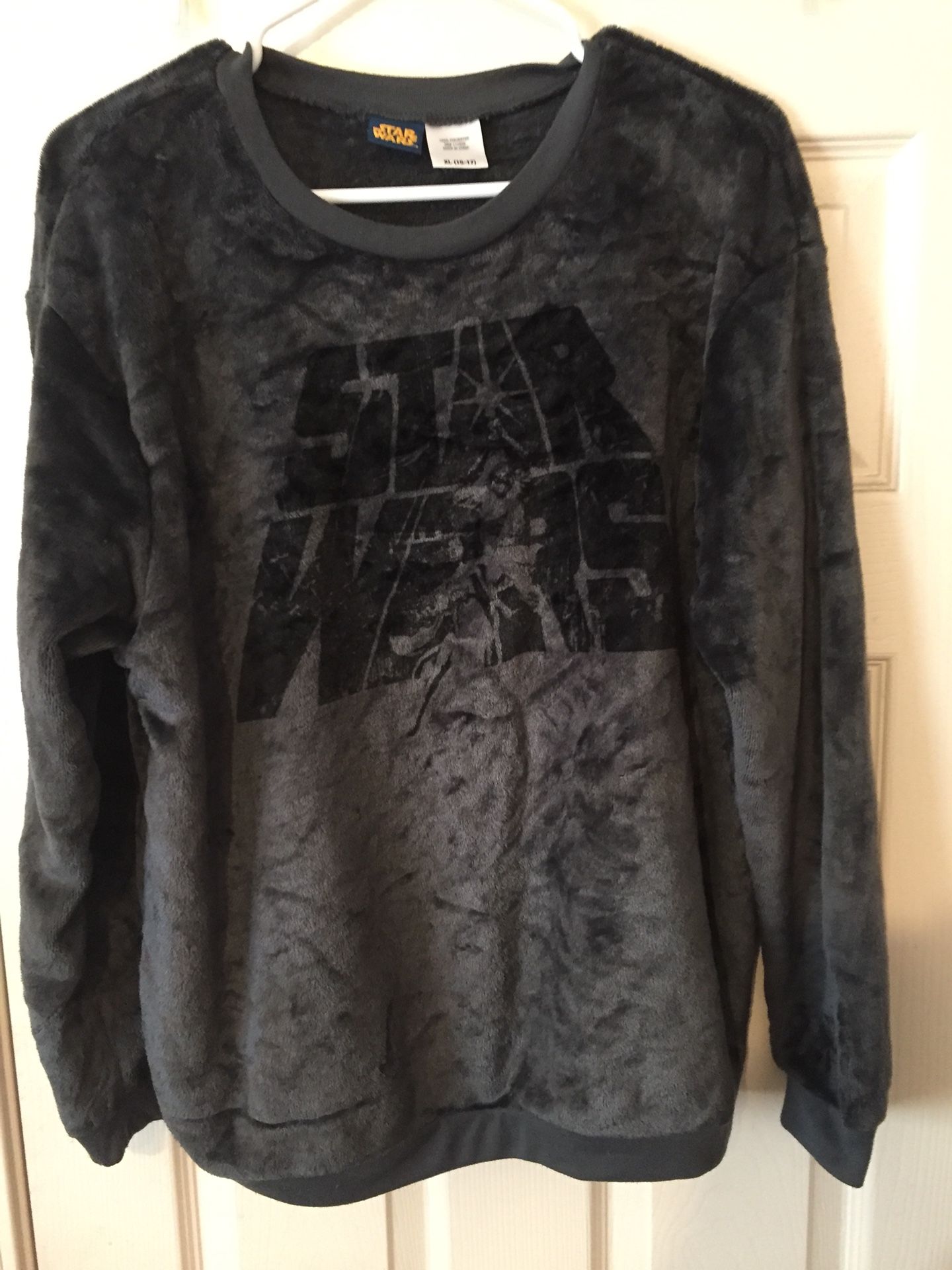 Star Wars sweatshirt size xl
