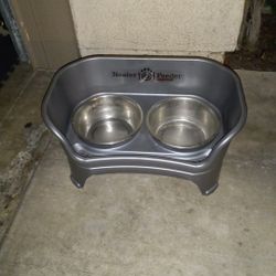 Neater Feeder