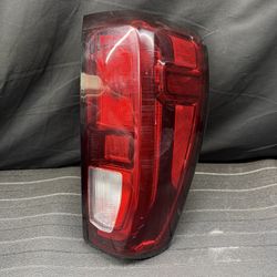 2019 - 2023 GMC SIERRA 1500 Tail Light Right OEM