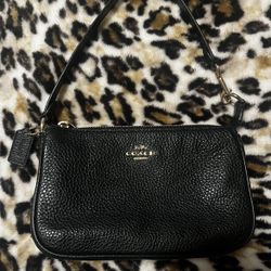 Small coach shoulder bag 