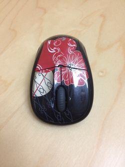 Wireless mouse with usb receiver