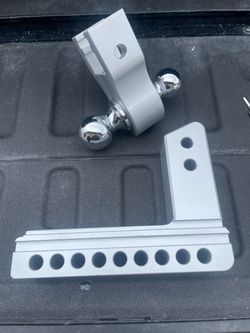 Adjustable Trailer Hitch Ball Mount with Dual Balls