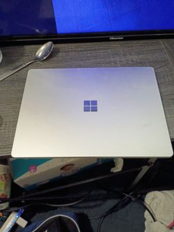 Microsoft Laptop