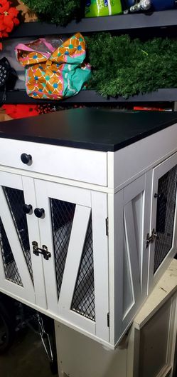 farmhouse-style end table dog crate