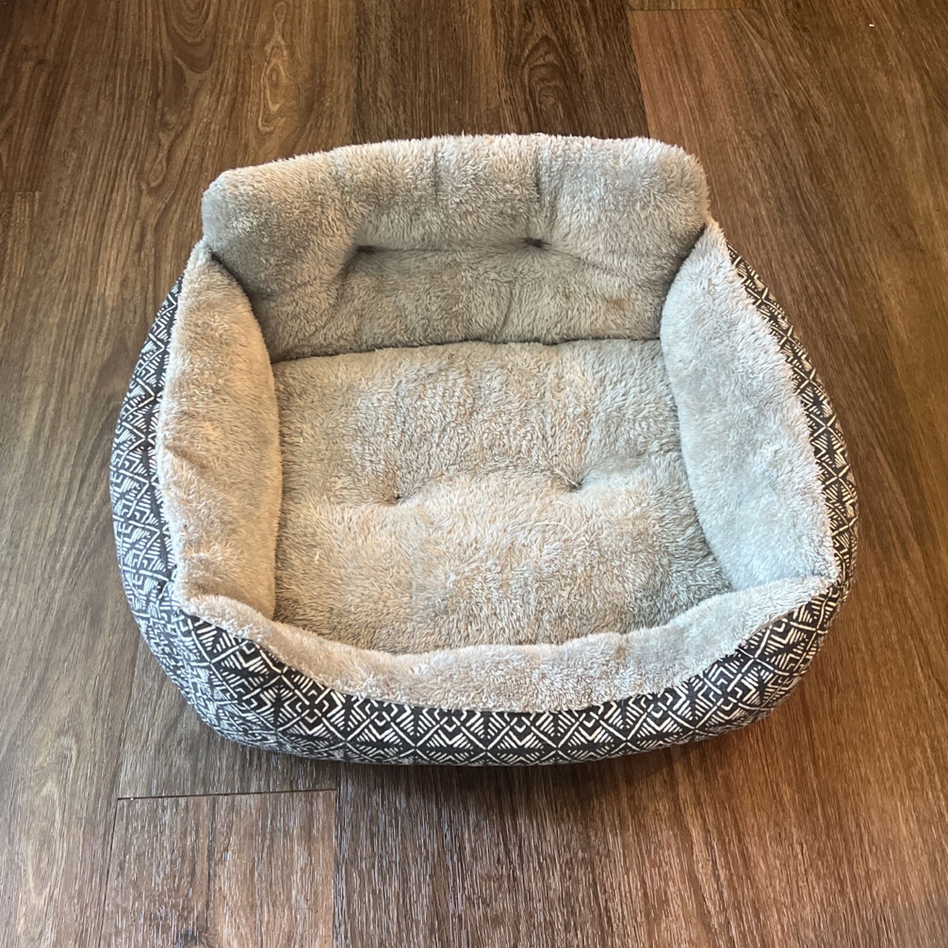 Dog Bed 