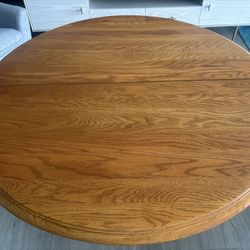 Kincaid Dining Table With 6 Chairs And Leaf 