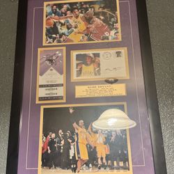 Kobe Bryant & Muhammad Ali frames 