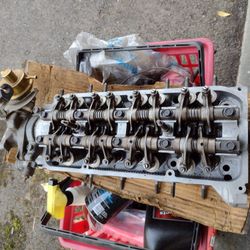 Rebuilt Honda Clyinder Head. D 15 