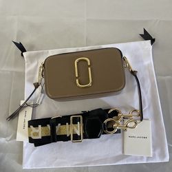 The Marc Jacobs Snapshot Crossbody bag French Gray