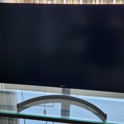 LG 27' Computer monitor