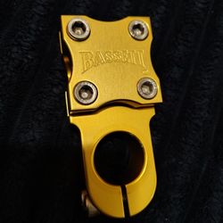 Bassett Gold Stem