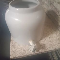 Water Pot Dispenser