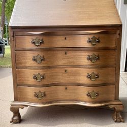 Antique Governor Winthrop Drop Front Clawfoot Desk