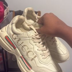 G Sneakers 