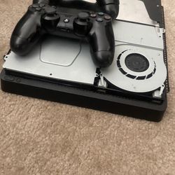 PS4 With Controllers 