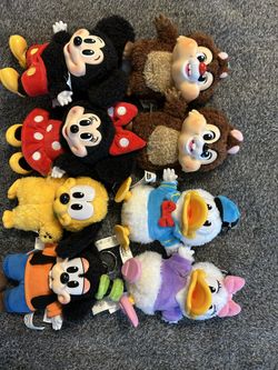 Mickey and Family Pop Mart 