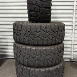 Set 4 tires 35x12.50r20 