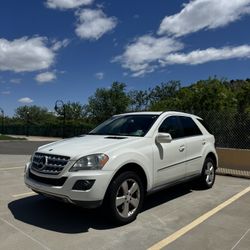 2010 Mercedes Benz ML 350