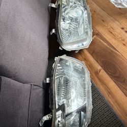 2008 Toyota highlander Headlights