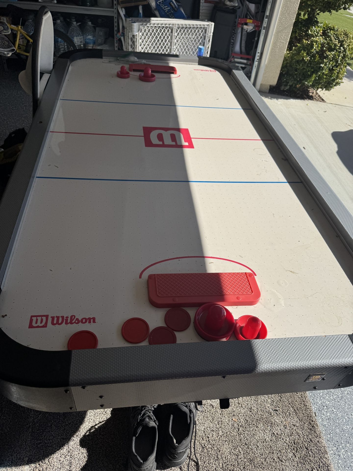 Air Hockey Table