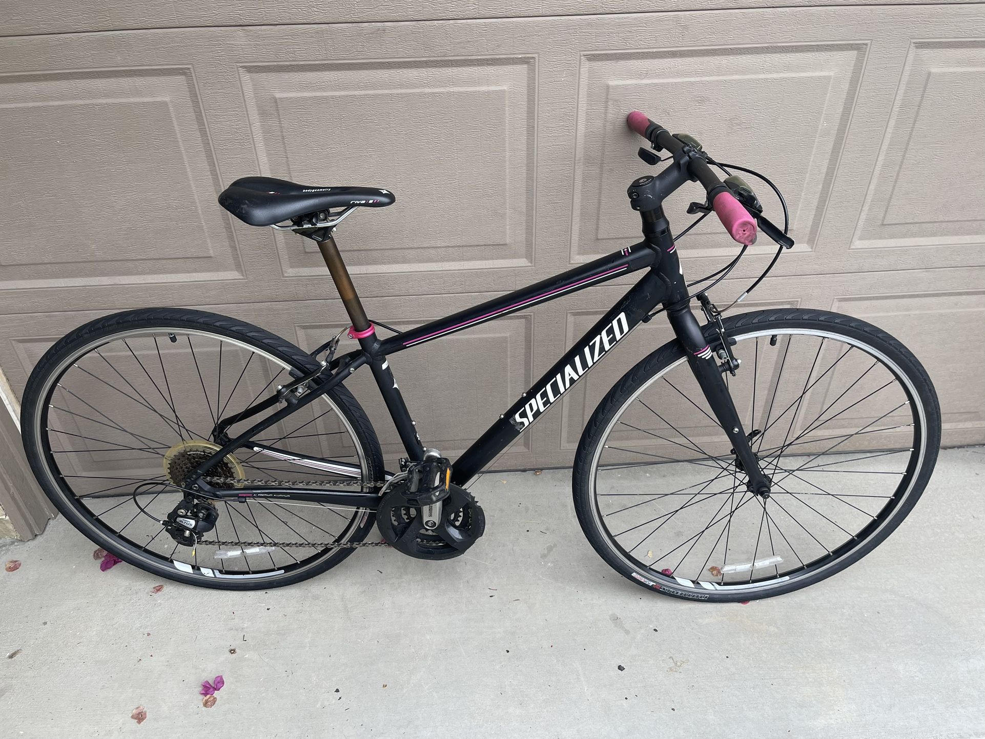 Specialized Vita Road/Commute Bike