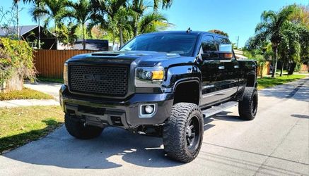 2017 GMC Sierra 2500 HD Crew Cab