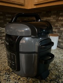 Ninja Multi-Cooker Pressure Cooker Air Fryer