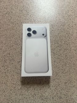 iPhone 17 pro max
