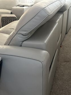 Leather Sectional Recliner 