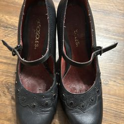 Aerosoles leather Mary Jane wedge size 5 1/2 US