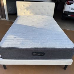 Full Size Mattress + Frame 