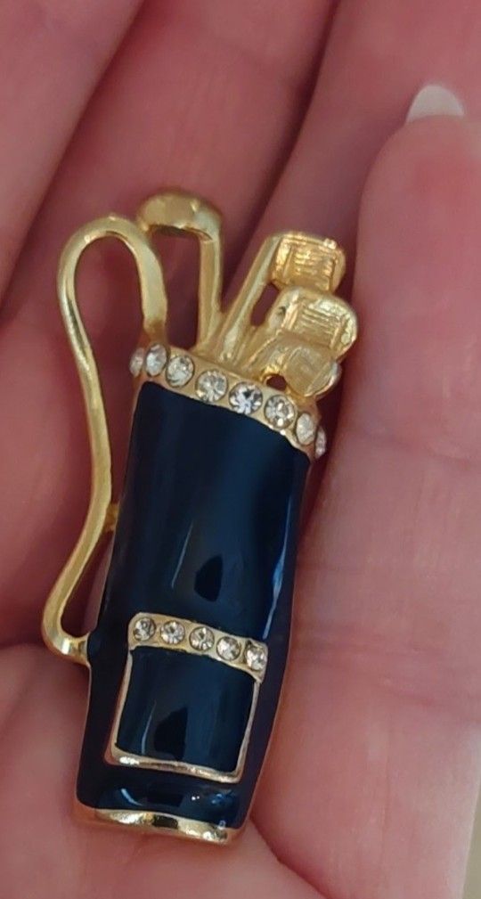 Vintage Goldtone Blue Enamel Golf Bag & Clubs Brooch (Like New)