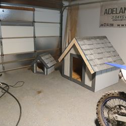 Brand new large dog house